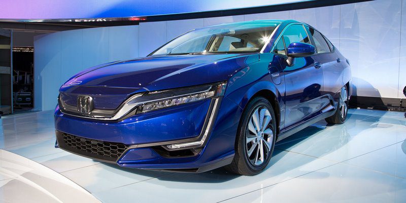 هوندا و هیتاچی برای تولید پیشرانه الکتریکی با هم همکاری میکنند! Honda Clarity Electric