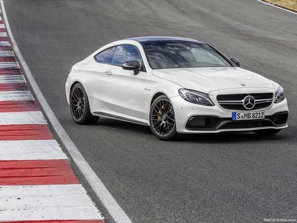 Mercedes-Benz-C63_AMG_Coupe-2017-800-01