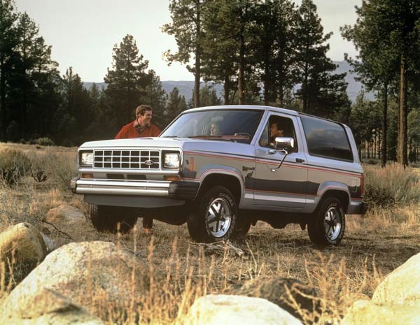 1983-Ford-Bronco-II-neg-CN37006-507-1024x794