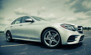 2017-Mercedes-Benz-E300-4MATIC-108-876x535