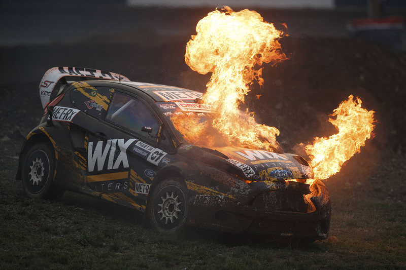 global-rx-seattle-2016-nelson-piquet-jr-sh-racing-rallycross-ford-in-flames