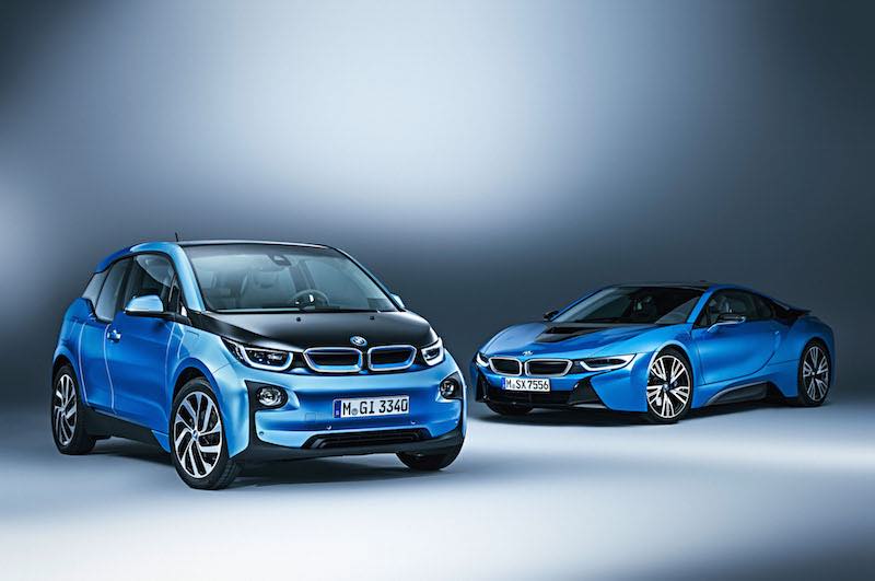 2017-BMW-i3-with-i8-Supercar