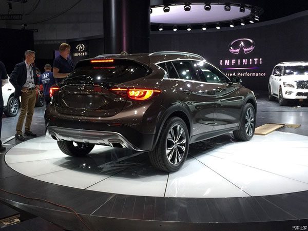 Infiniti-QX30-1
