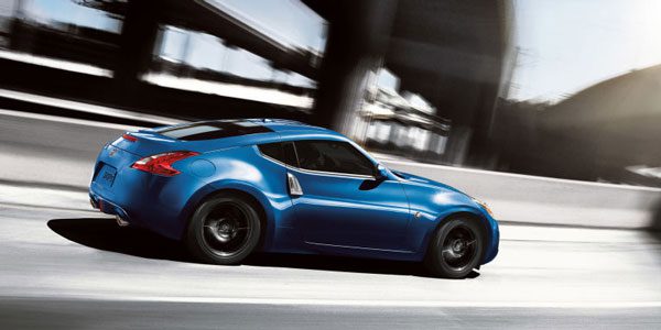 1450969698-nrm_1422074654-2015_nissan_z_coupe_blu