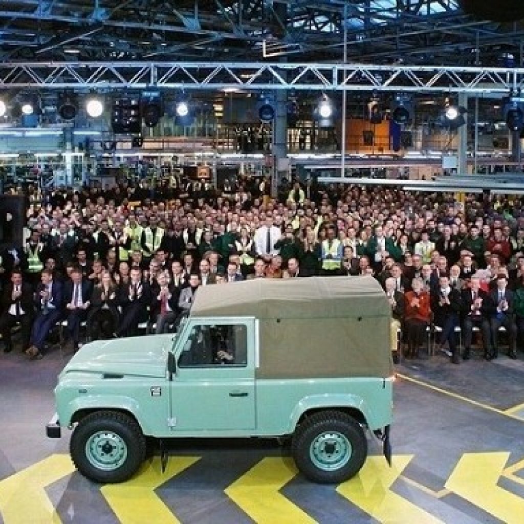 لندرور Defender پس از 68 سال بازنشسته شد