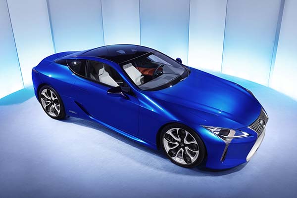 2017-lexus-lc-500h-07