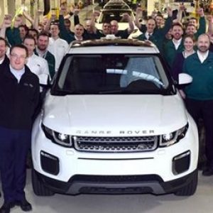 جشن لندرور به مناسبت تولید 500،000 دستگاه Evoque