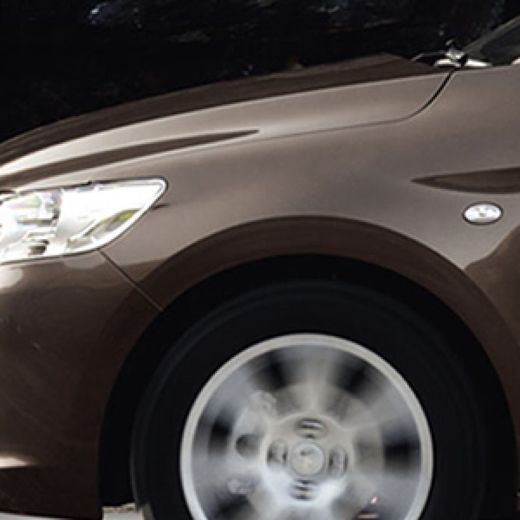 آیا پژو 301 خودرویی مناسب برای تولید در ایران است؟