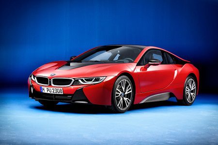 BMW از نسخه قرمز رنگ I8 رونمایی میکند BMW از نسخه قرمز رنگ I8 رونمایی میکند