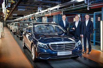 2017-Mercedes-Benz-E-Class-First-Production-Model