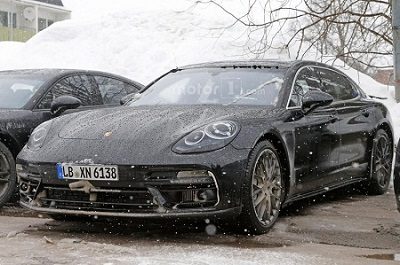 2017-porsche-panamera1