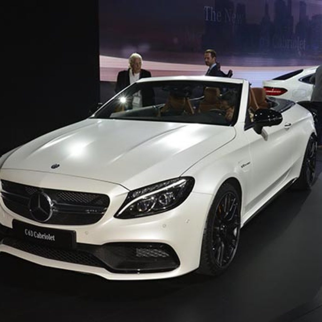 مرسدس‌بنز از غول جدید خود AMG C63 کابریولت رونمایی کرد