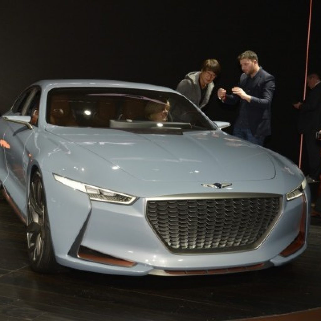 جنسیس G70 رسما رونمایی شد!