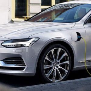 ولوو خودروهای کوچک با پلاگین هیبریدی تولید می‌کند