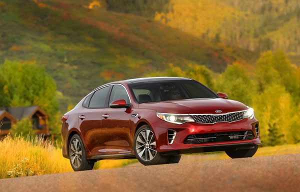 2016-Kia-Optima-01