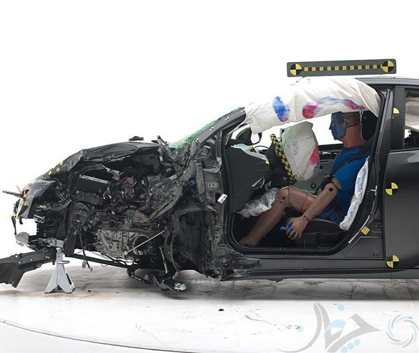2016-toyota-prius-top-safety-pick-plus-2