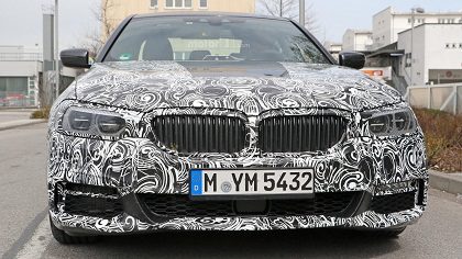 2017-bmw-5-series-with-m-sport-package-spy-photo