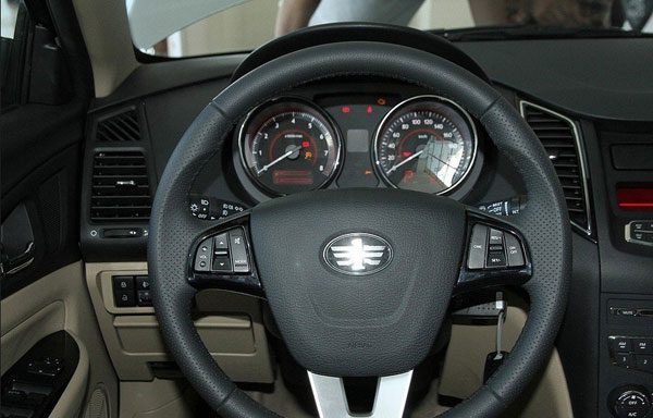 87749_besturn-b50-2014-029