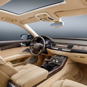 لیموزین آئودی را ببینید