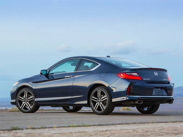 Honda-Accord_Coupe-2016-800-1a