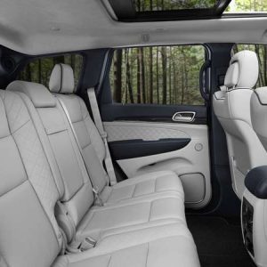 جیپ گرند چروکی سامیت ۲۰۱۷ را ببینید!