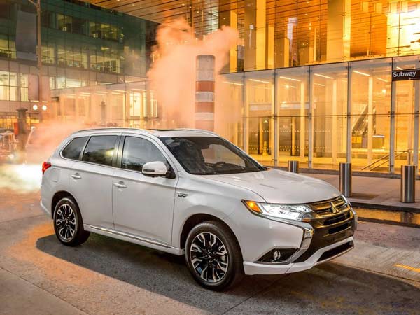 میتسوبیشی اوتلندر الکتریکی PHEV را ببینید! میتسوبیشی اوتلندر الکتریکی PHEV را ببینید!