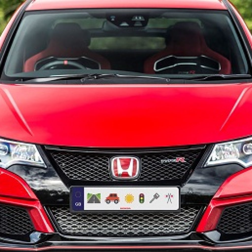 ایده خنده‌دار هوندا؛ استفاده از اموجی‌ها به جای پلاکهای سنتی!