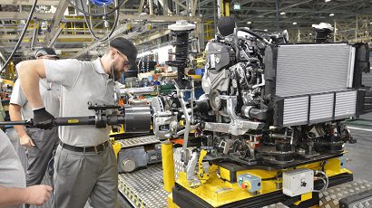 infiniti-q30-producti