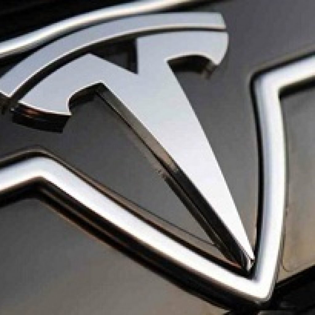 تسلا و رویای فروش 500 هزار خودرو در سال 2018 !