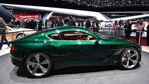 2015-551549-bentley-exp-10-speed-6-concept-at-2015-geneva-motor-show17