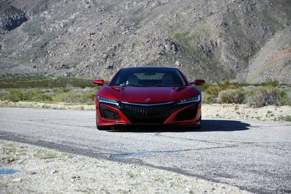 بررسی آکورا NSX مدل ۲۰۱۷! بررسی آکورا NSX مدل ۲۰۱۷!