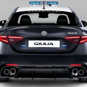 تقویت پلیس ایتالیا با جولیای 505 اسب بخاری!