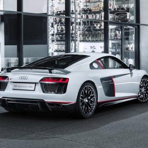 آئودی R8 کوپه با موتور V10 را ببینید!