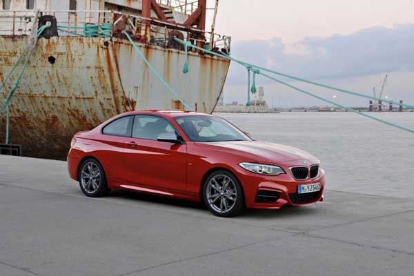 بیامو M240i جانشین M235i می شود! بیامو M240i جانشین M235i می شود!