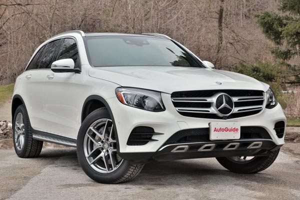 Land-Rover-vs-Mercedes-GLC-21-679x453