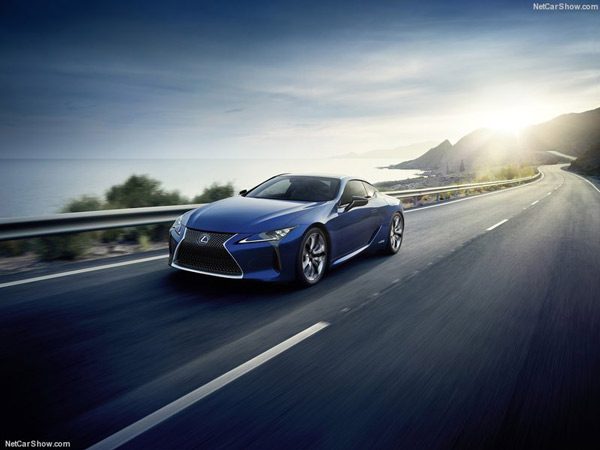 Lexus-LC_500h-2017-800-02