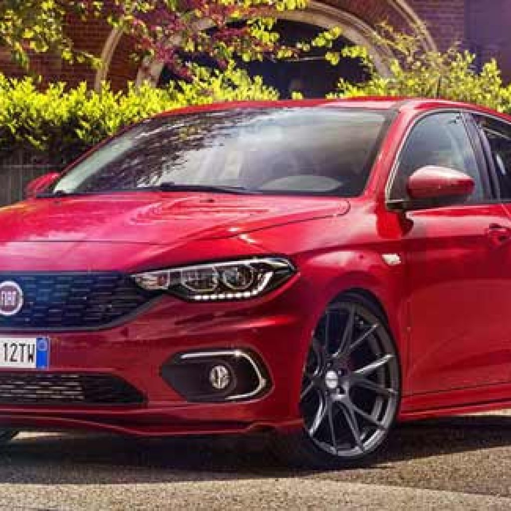 تصویر نمایشی فیات از Tipo هاچبک به‌عنوان یک خودرو اسپرت