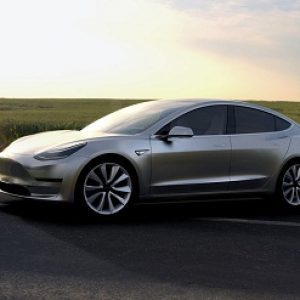 انصراف بیش از 12 هزار نفر از خرید تسلا مدل 3!
