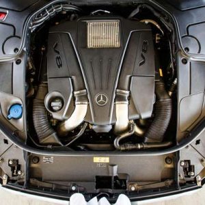 جنگ خودروهای اشرافی ب‌ام‌و سری 7 و مرسدس بنز کلاس S