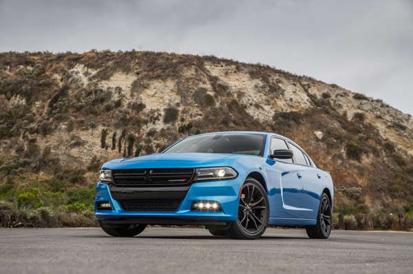 اولین دیدار با دوج چارجر SXT Blacktop مدل ۲۰۱۶ اولین دیدار با دوج چارجر SXT Blacktop مدل ۲۰۱۶