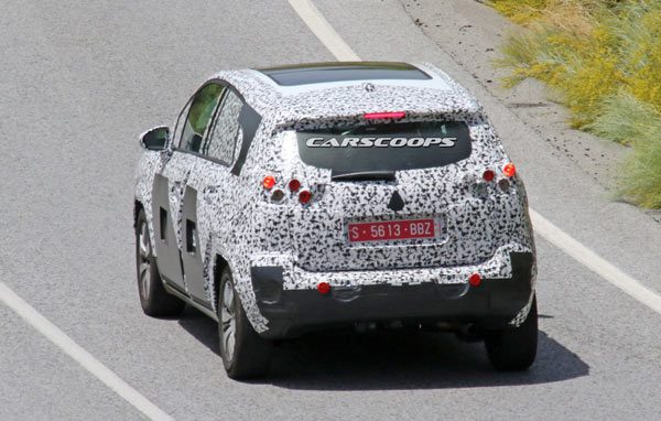 2017-Citroen-C3-Picasso-7
