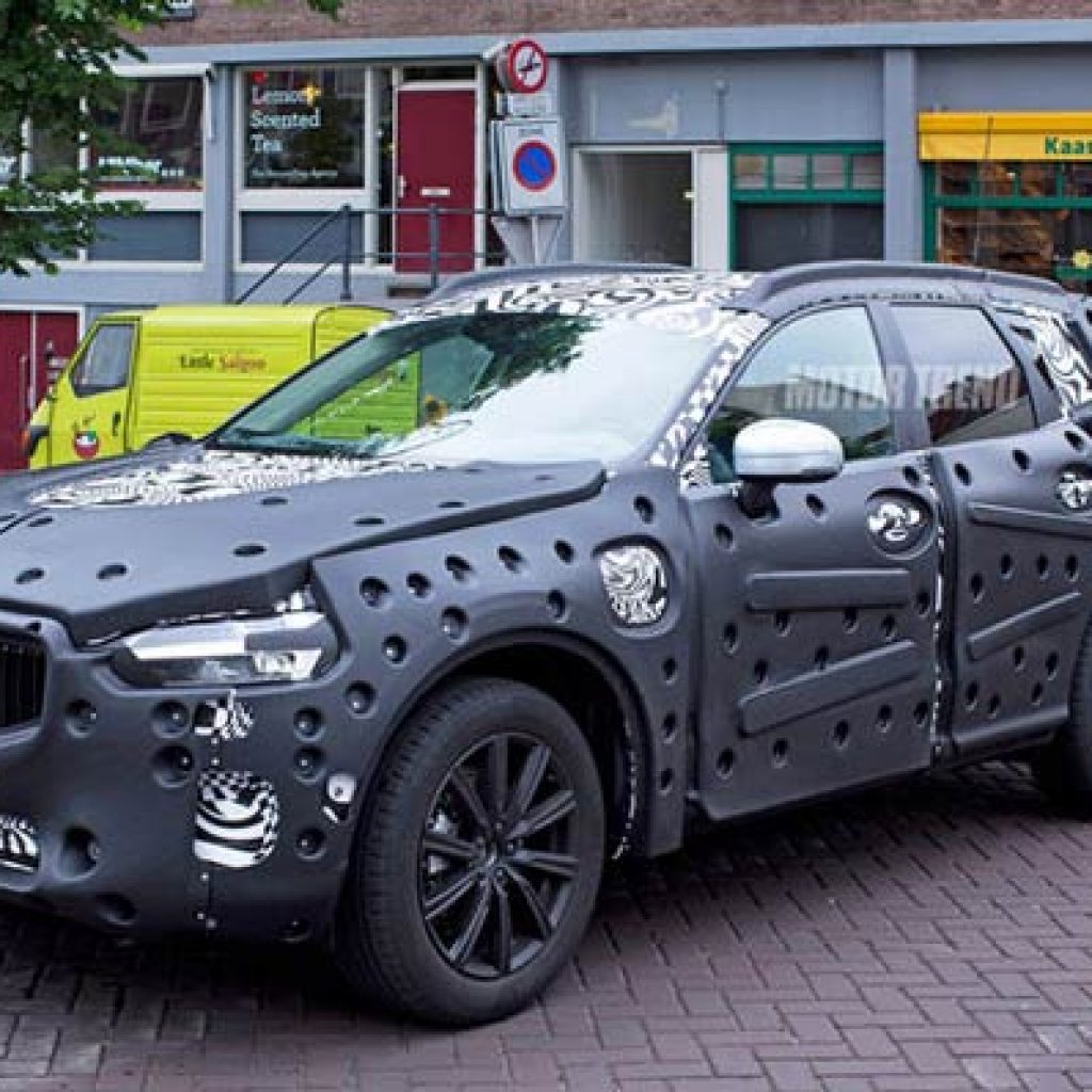 تست نسل جدید ولوو XC60 در آمستردام هلند