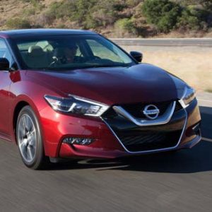 عرضه نیسان ماکسیما با اپل CarPlay