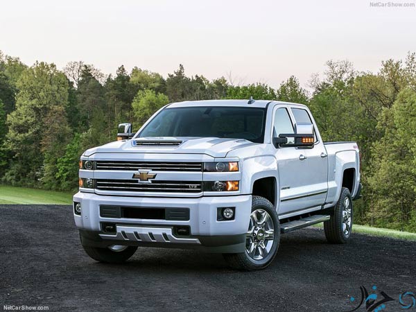 Chevrolet-Silverado_HD-2017-800-02