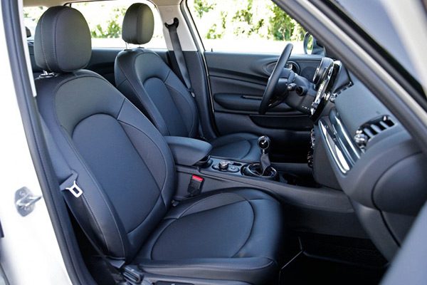 Mini-Cooper-Clubman-104-876