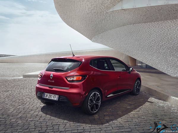 Renault-Clio-2017-800-05
