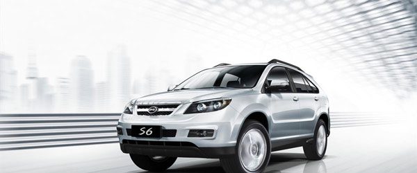 نگاهی کوتاه به چینی تازه وارد BYD S6 ! نگاهی کوتاه به چینی تازه وارد BYD S6 !