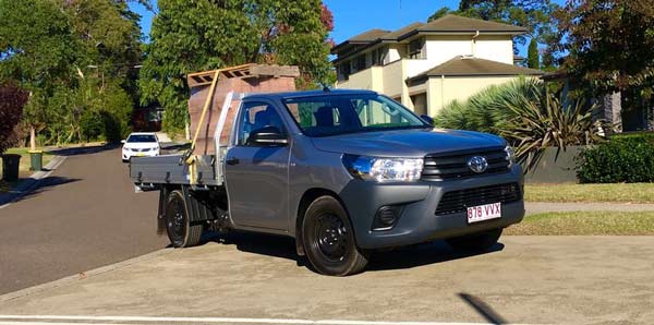 Toyota-HiLux-Workmate_7