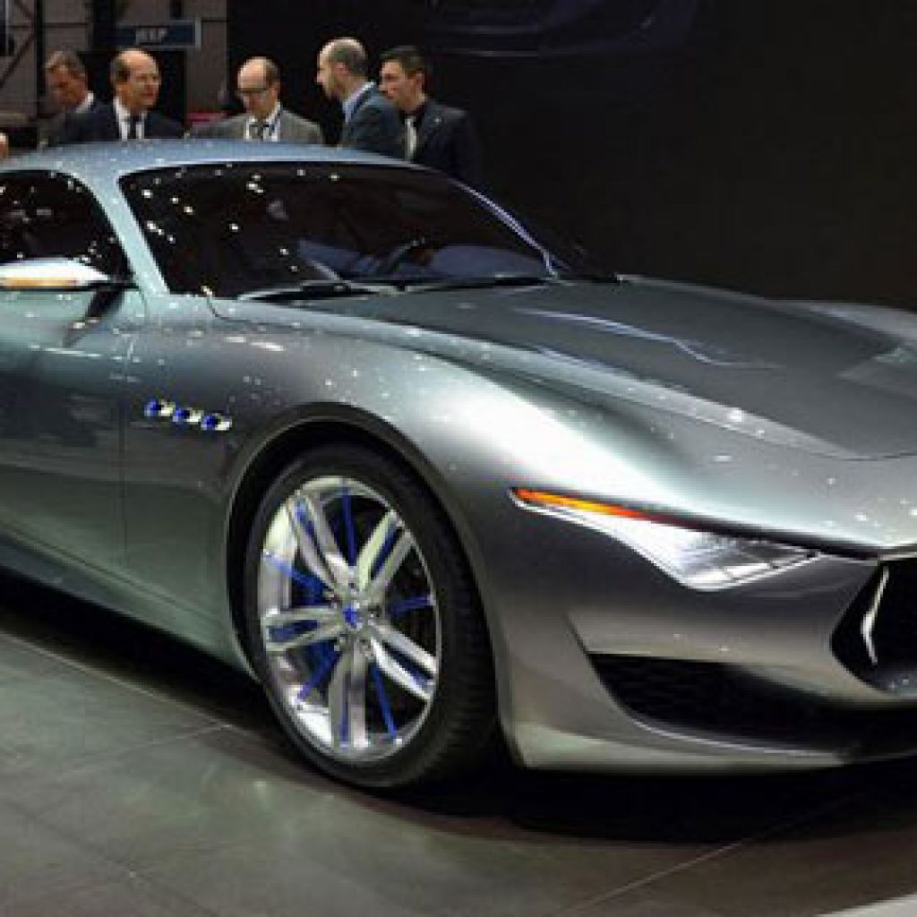 احتمال عرضه مازراتی آلفیری با پیشرانه الکتریکی