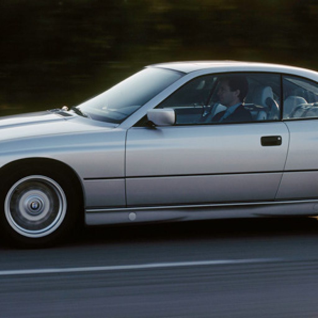 بی ام و و بازگشت سری 8 به تولیداتش!